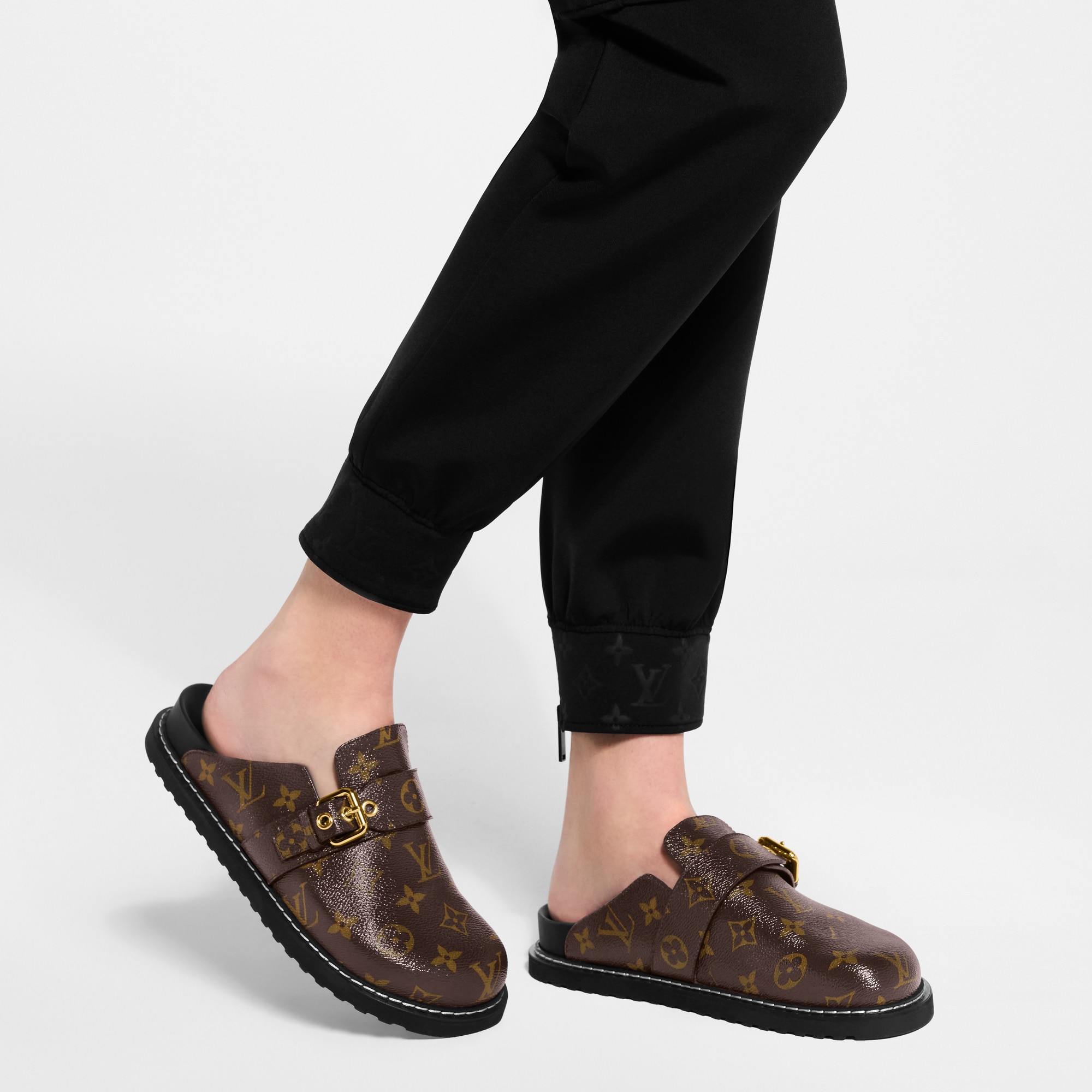LV Cosy Flat Comfort Clogs - Shoes | LOUIS VUITTON